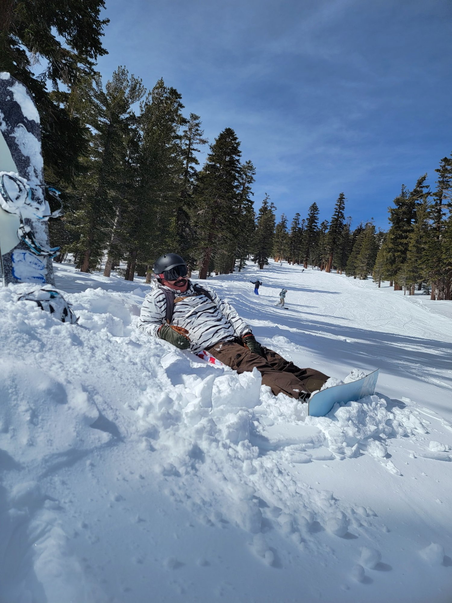 Snowboarding at Mammoth Mountain